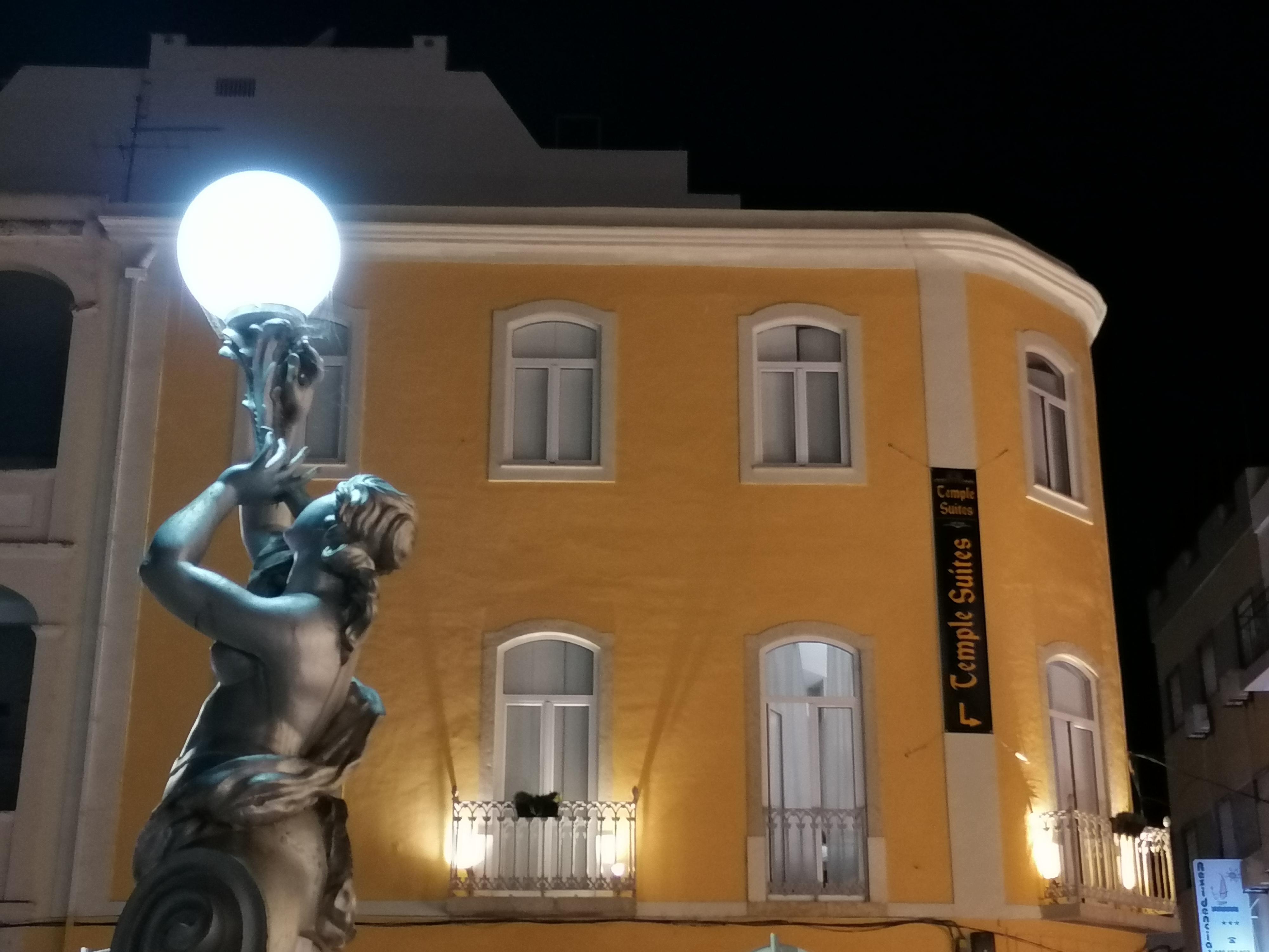 Temple Suites Guesthouse Portimao Bagian luar foto